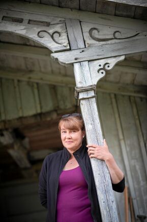  Janica Eriksson blev så fascinerad av det gamla ödehuset att hon vill återställa det till sitt forna, pampiga skick.