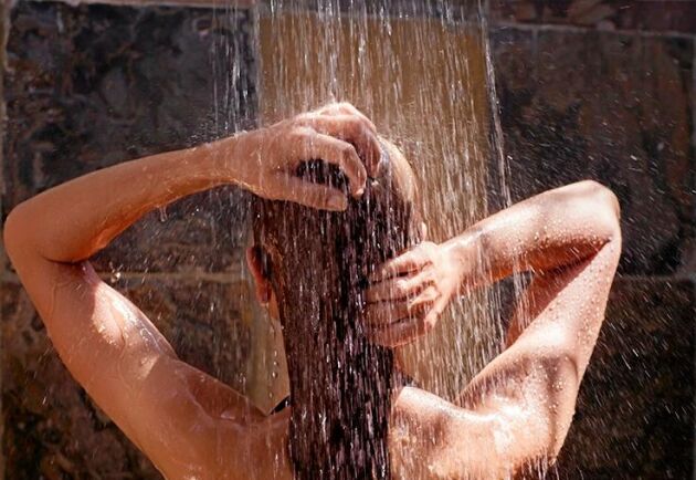  Sänk temperaturen i duschen – den vinner din hälsa och hud på.