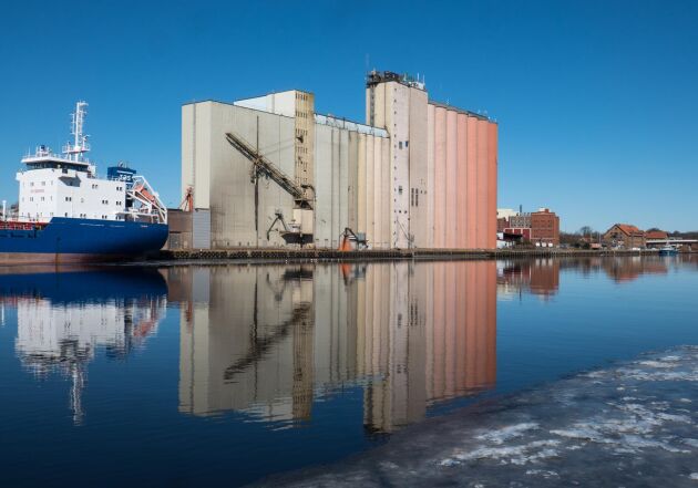  Arkivbild från hamnen i Falkenberg.