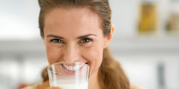 Vuxna svenskar dricker mest mjölk i världen visar ny studie