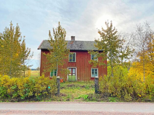  Ödehuset från 1909 i Väse, utanför Karlstad fick 16 000 klick hos mäklaren.