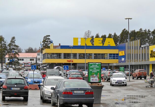  Enligt Ikea är kontantbetalning inte viktigt för deras kunder – därför väljer man nu att testa ett kontantfritt varuhus. 