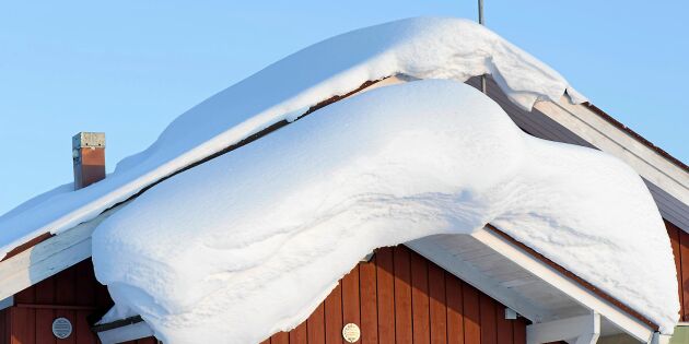 Så räknar du ut vad snön väger på taket