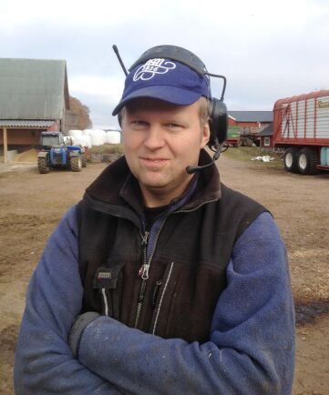 Marcus Henrysson på Slättna gård är Lantbrukspoddens egen poddbonde. Vi kommer att få följa honom i podcasten. Första delen finns i nya avsnittet.