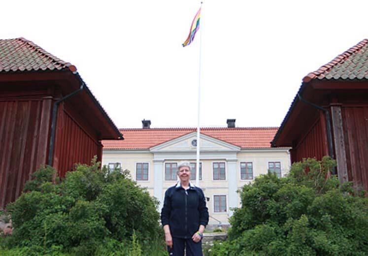 Land.se listar 6 svenska platser som hyllar regnbågsfärgerna.